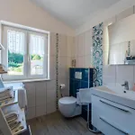 Nora In - Haus Fuer 4 Personen * Krsan
