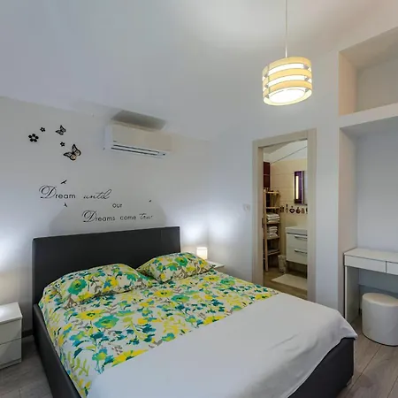 Vila Nora In - Haus Fuer 4 Personen *