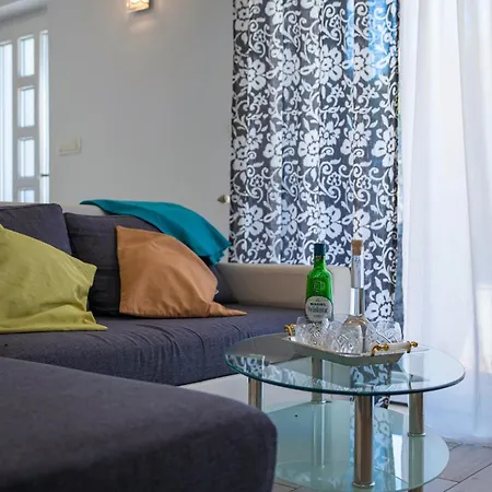 Nora In - Haus Fuer 4 Personen