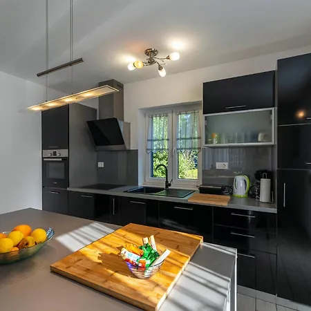Nora In - Haus Fuer 4 Personen *